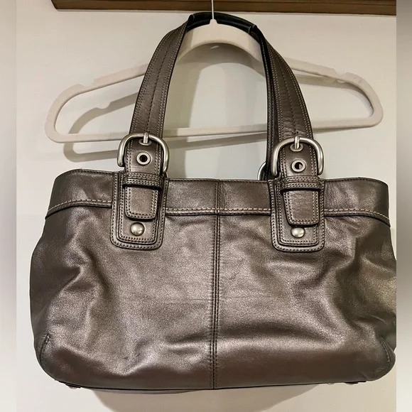 COACH Soho Pleated Shoulder Tote Bag Leather Metallic Gray - Picture 4 of 9